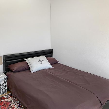 ホテル Haus Zur Lilie Hinwil エクステリア 写真